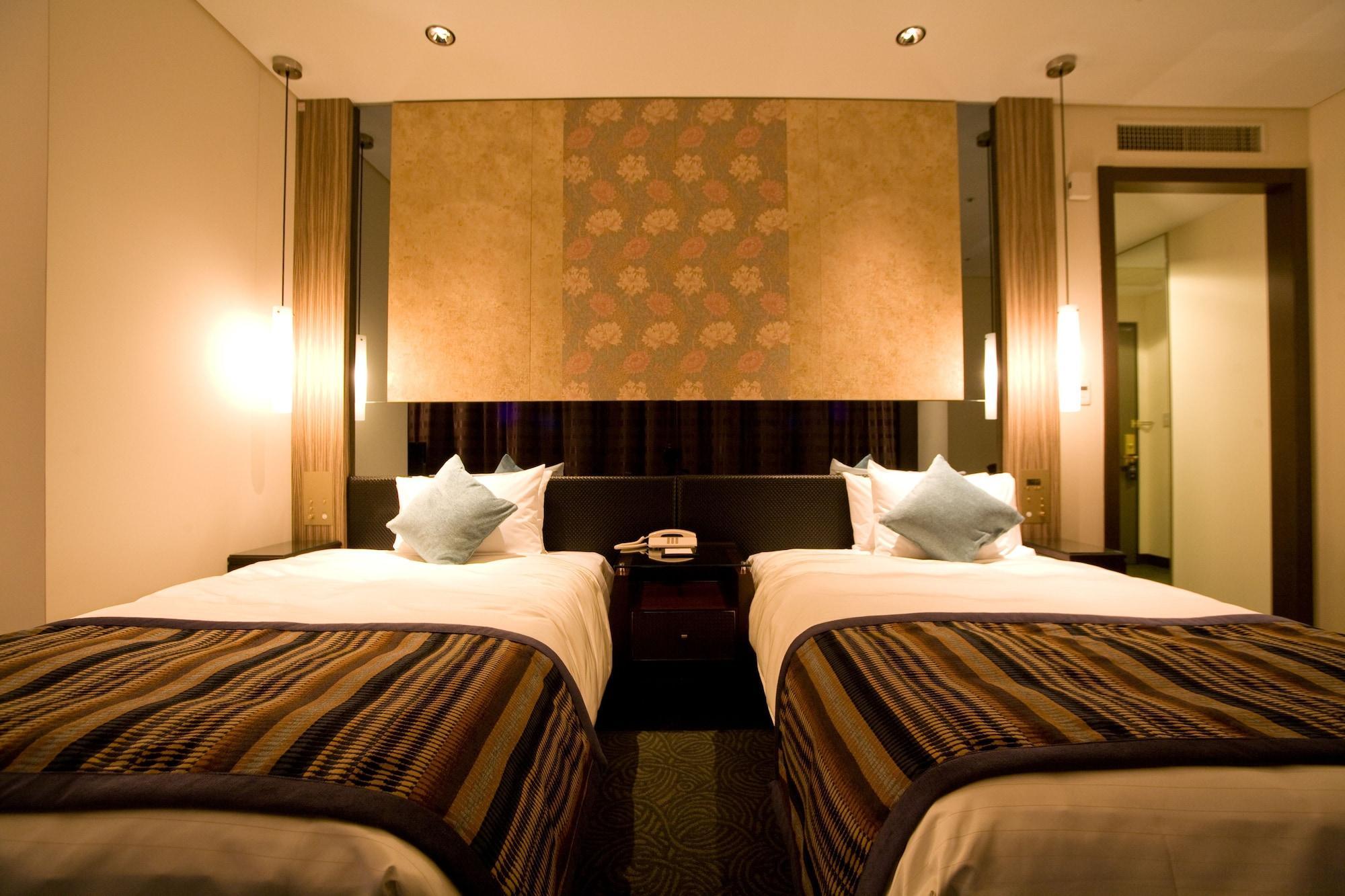 Okinawa Kariyushi Urban Resort Naha Exterior foto